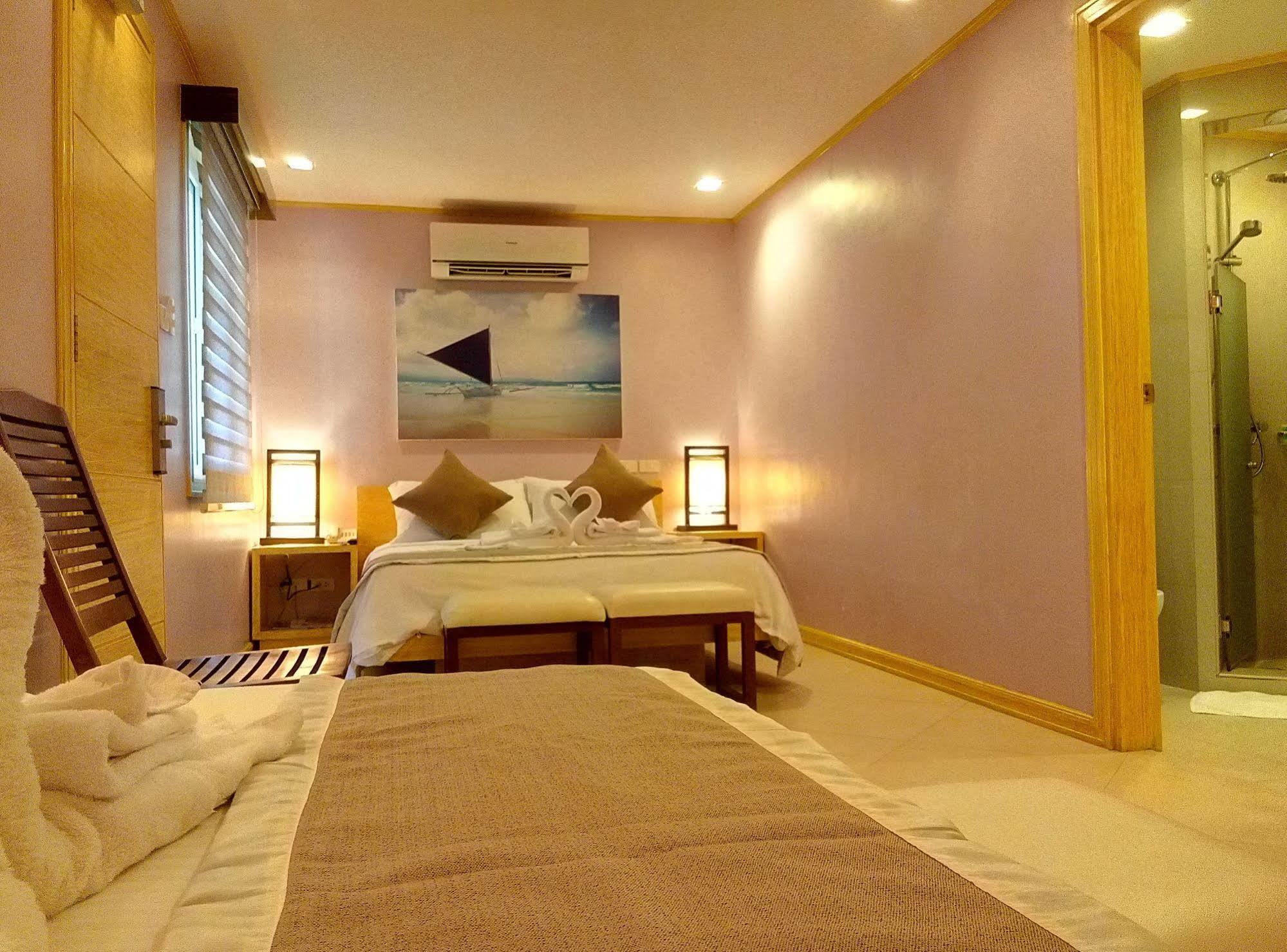 Shore Time Hotel Boracay Balabag  Buitenkant foto