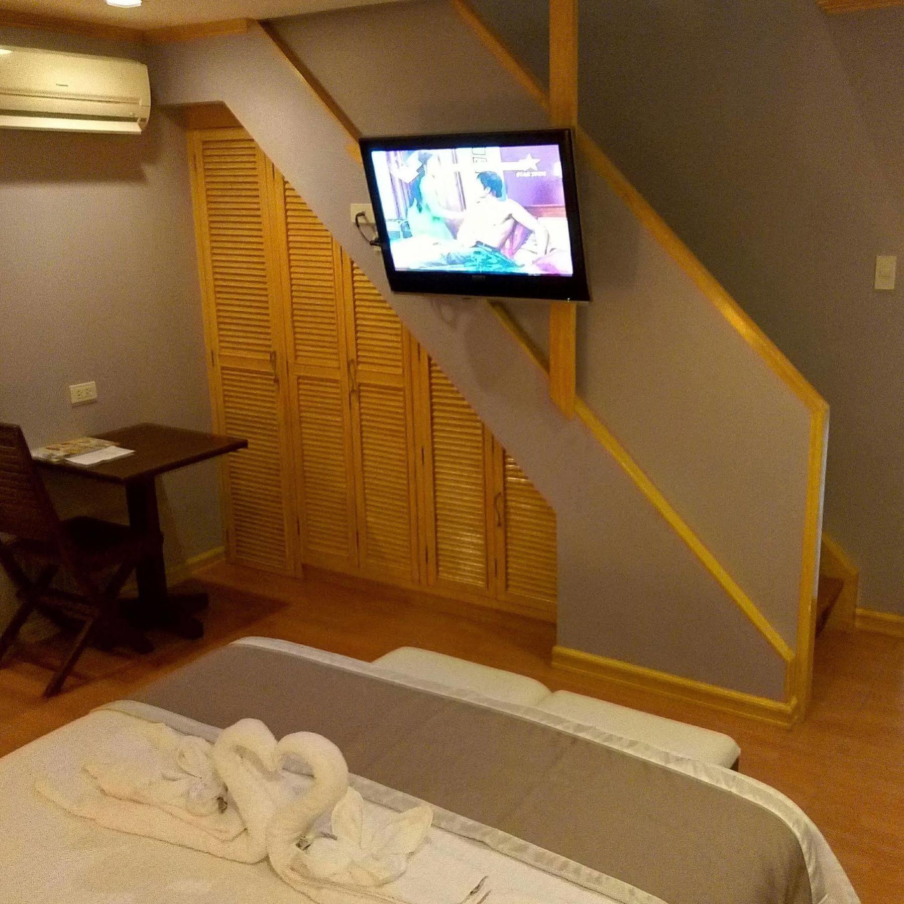 Shore Time Hotel Boracay Balabag  Buitenkant foto