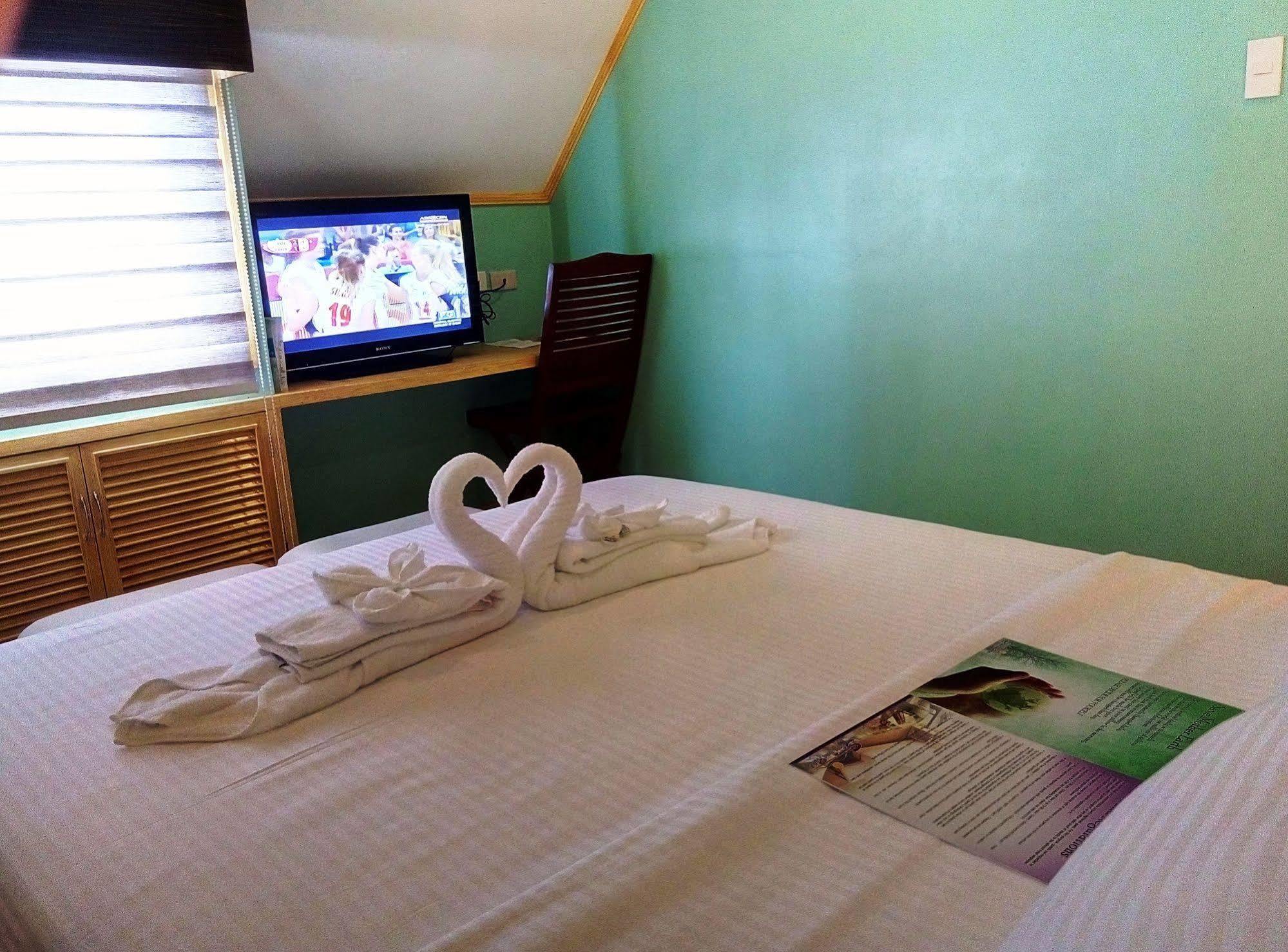 Shore Time Hotel Boracay Balabag  Buitenkant foto