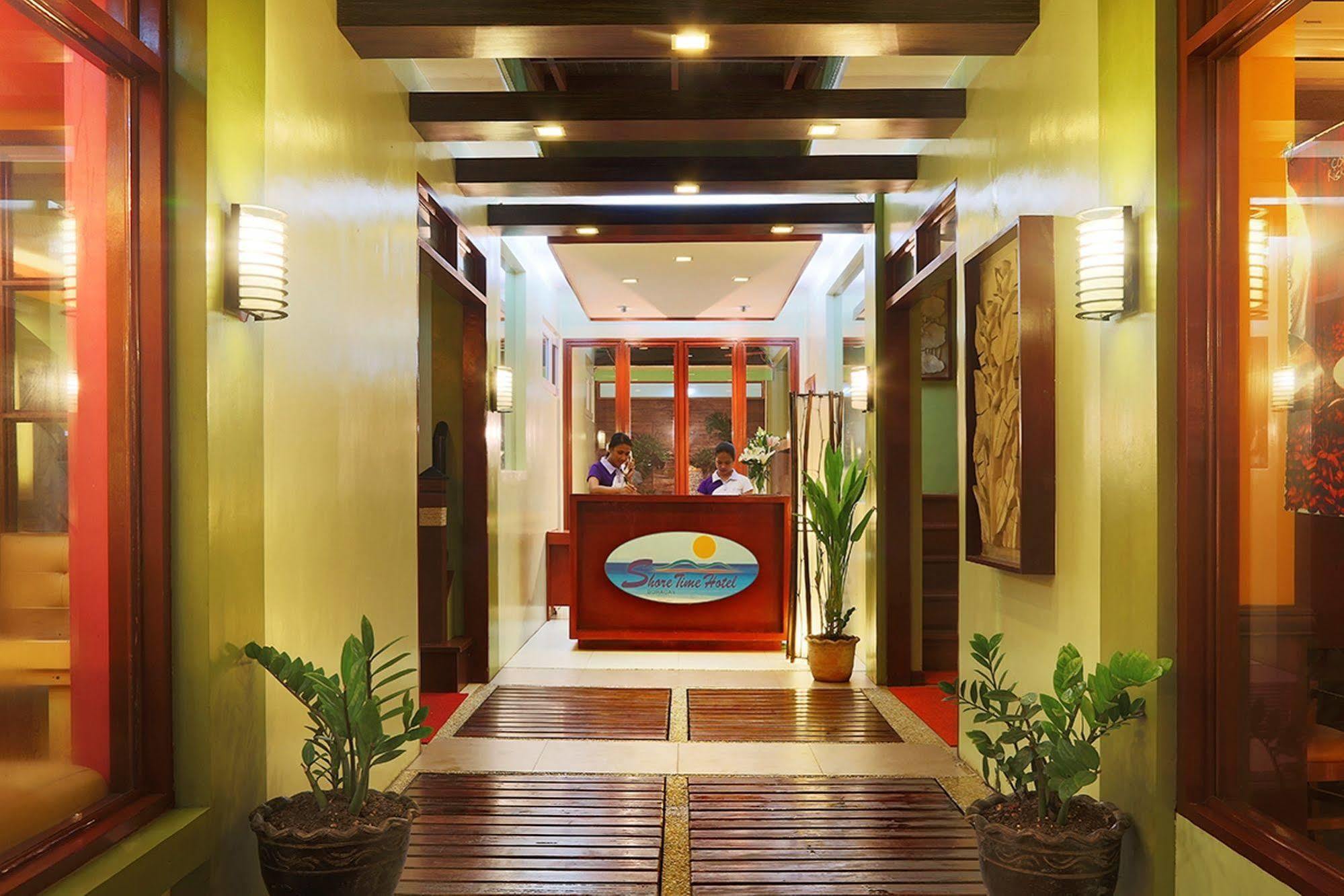 Shore Time Hotel Boracay Balabag  Buitenkant foto
